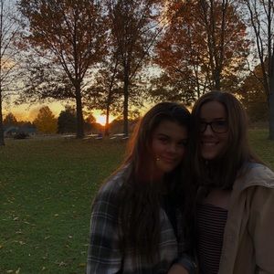 Meet your Posher, Rachel